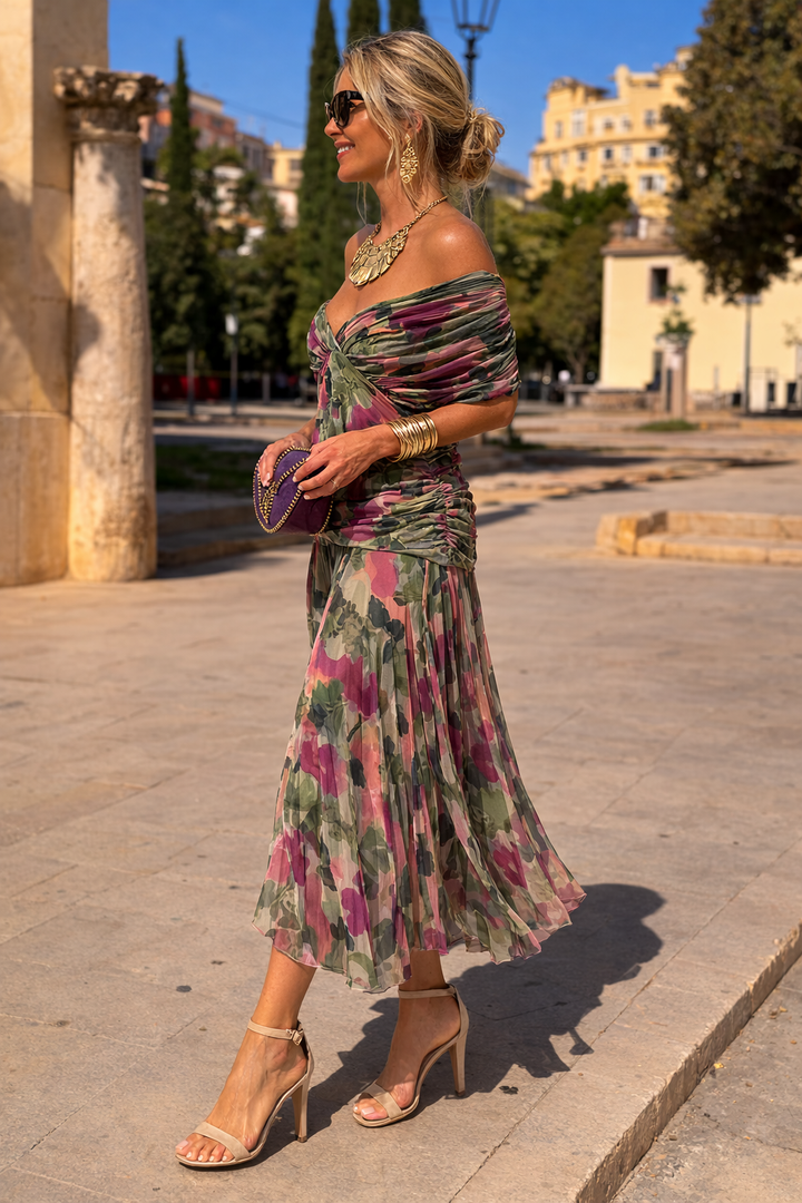 Elegáns Maxi Ünneplőruha V-kivágással