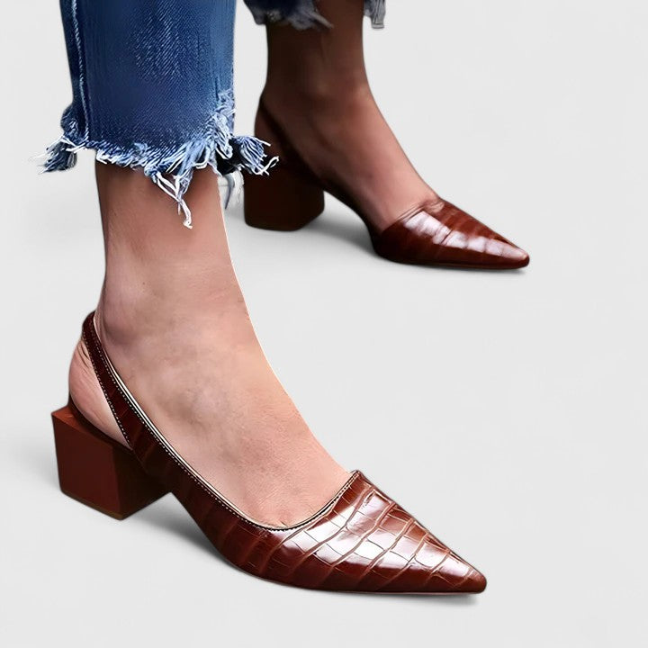 Nicoleta | Elegáns Ortopéd Sarok