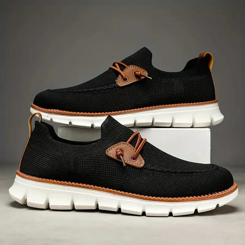 Károly | KÖNNYŰ SLIP-ON SPORTCIPŐ FÉRFIAKNAK
